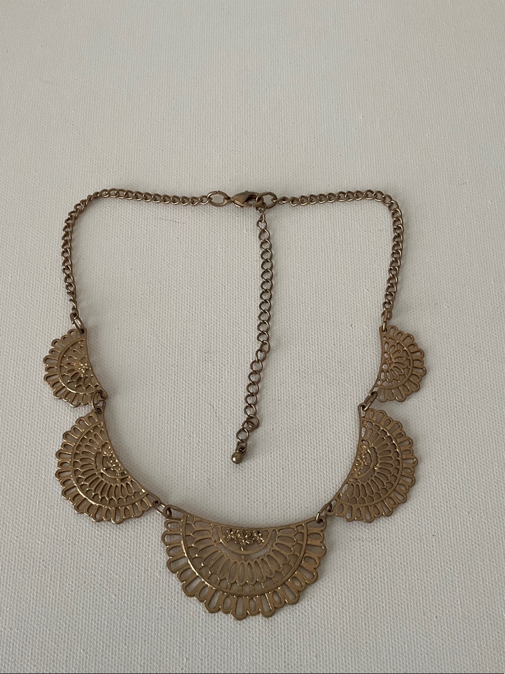 Gold Tone Filigree Fan Out Semi-Circle Necklace